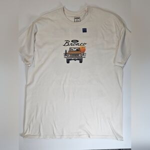 Ford Bronco‎ T-Shirt Mens XL Cream Color 1975 Retro Inspired Graphic Casual Tee